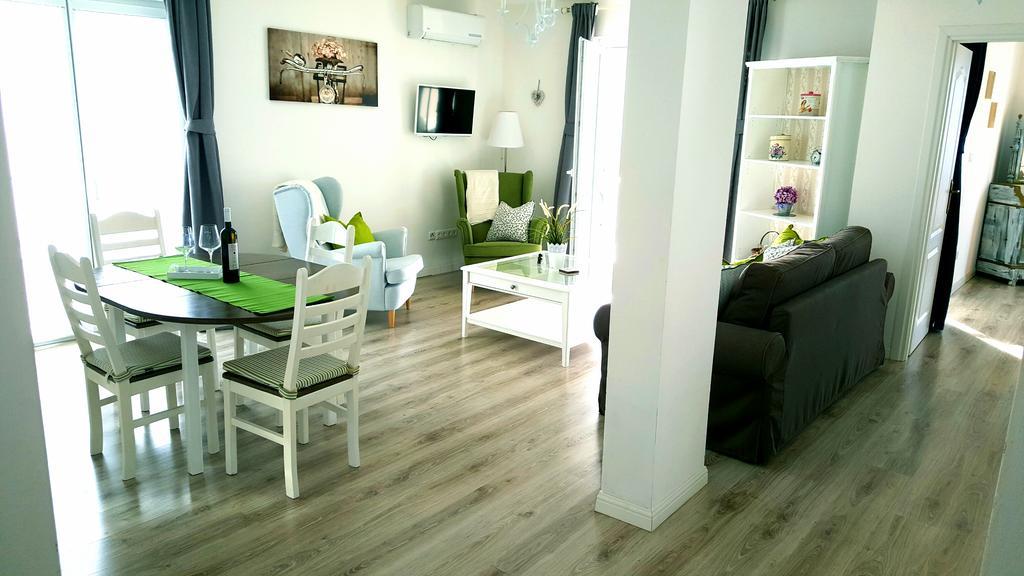 Apartments Villa Harmonie - Adults Only +14 Crikvenica Bagian luar foto