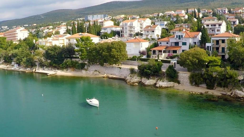 Apartments Villa Harmonie - Adults Only +14 Crikvenica Bagian luar foto