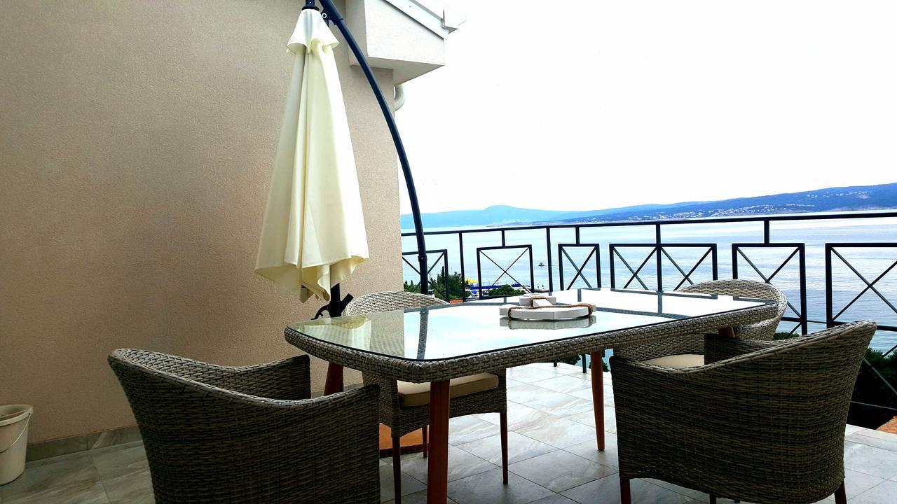 Apartments Villa Harmonie - Adults Only +14 Crikvenica Bagian luar foto